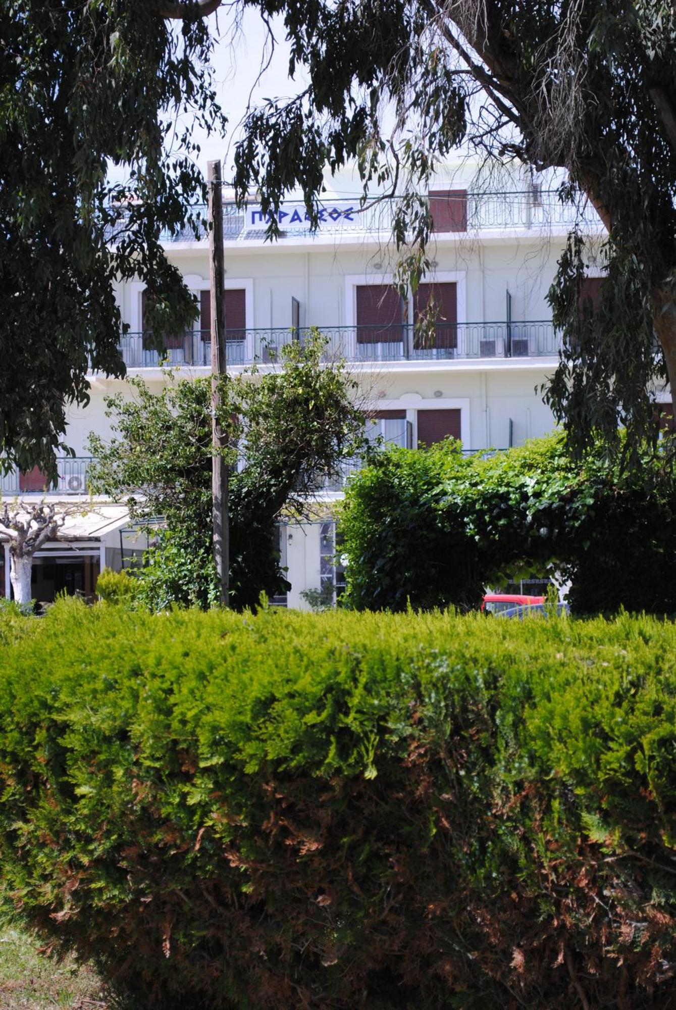 Hotel Pyrassos Néa Ankhíalos Esterno foto